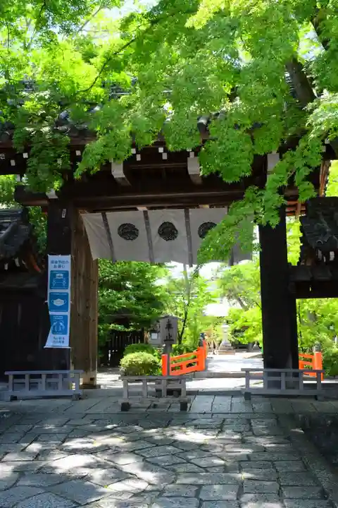 今宮神社の山門・神門