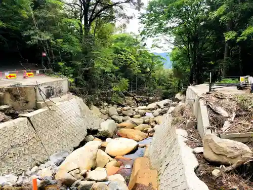 市房山神宮の周辺