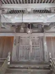 観音寺の本殿