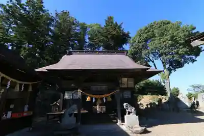 長屋神社の本殿・本堂