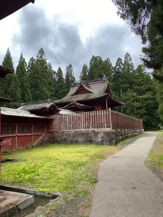 高照神社の本殿・本堂