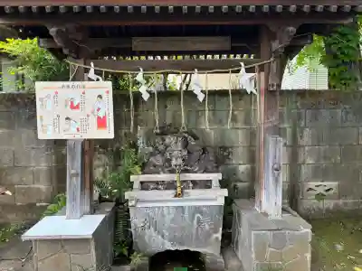 久富稲荷神社の{uncategorized: "未分類", other: "その他", undefined: "問題あり", building: "その他建物", grave: "お墓", sacred_gate: "鳥居", guardian: "狛犬", statue: "像", buddha: "仏像", history: "歴史", nature: "自然", garden: "庭園", animal: "動物", pagoda: "塔", temizu: "手水舎", mountain_gate: "山門・神門", sanctuary: "本殿・本堂", subordinate: "末社・摂社", art: "芸術", scenery: "景色", jizo: "地蔵", ema: "絵馬", goshuin: "御朱印", omikuji: "おみくじ", items: "授与品その他", amulet: "お守り", goshuincho: "御朱印帳", eats: "食事", festival: "お祭り", votive_dance: "神楽", shichigosan: "七五三参", wedding: "結婚式", experience: "体験その他", initially: "初詣", around: "周辺", anti_infection: "感染症対策"}