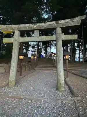 諏訪大社下社秋宮(長野県)