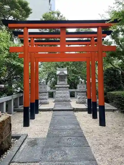 銀世界稲荷神社の鳥居
