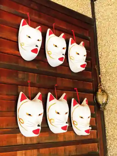 源九郎稲荷神社のその他建物