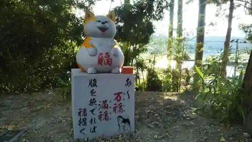 鹿角八坂神社の狛犬