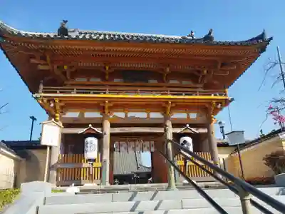 総持寺の山門・神門