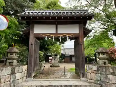 膳所神社の山門・神門
