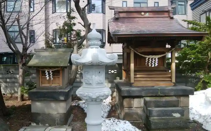 水天宮の末社・摂社