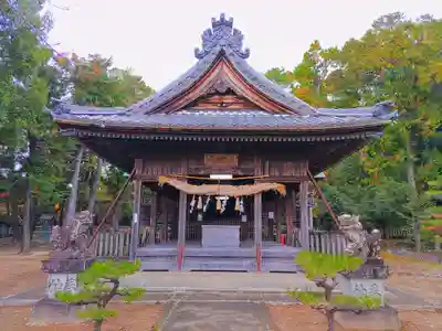 井出神社の本殿・本堂