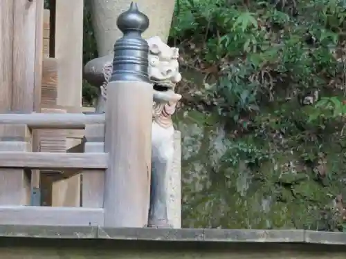 伊弉諾神社の狛犬