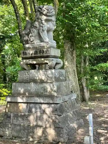 東神楽神社の狛犬