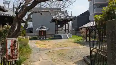 蓮光寺(大阪府)