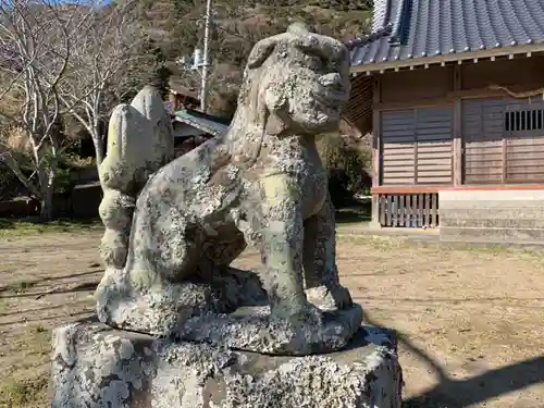 青根原神社の狛犬