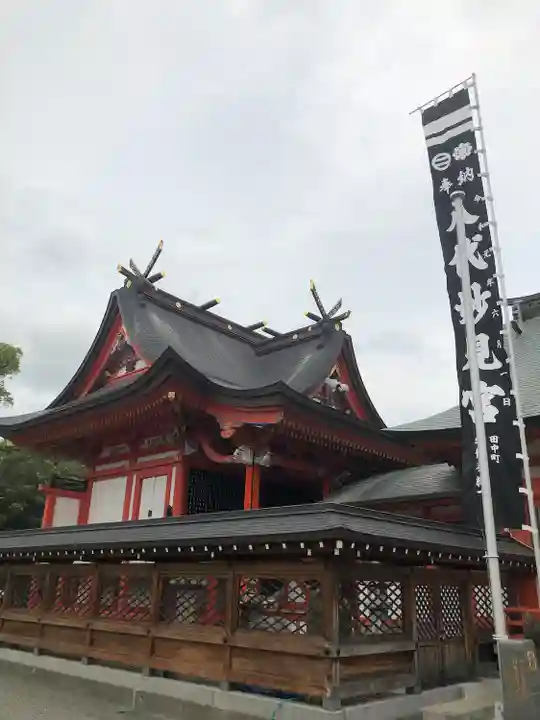 八代神社の本殿・本堂