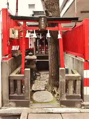 延壽稲荷神社の鳥居