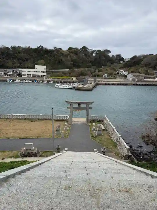 田島神社の{uncategorized: "未分類", other: "その他", undefined: "問題あり", building: "その他建物", grave: "お墓", sacred_gate: "鳥居", guardian: "狛犬", statue: "像", buddha: "仏像", history: "歴史", nature: "自然", garden: "庭園", animal: "動物", pagoda: "塔", temizu: "手水舎", mountain_gate: "山門・神門", sanctuary: "本殿・本堂", subordinate: "末社・摂社", art: "芸術", scenery: "景色", jizo: "地蔵", ema: "絵馬", goshuin: "御朱印", omikuji: "おみくじ", items: "授与品その他", amulet: "お守り", goshuincho: "御朱印帳", eats: "食事", festival: "お祭り", votive_dance: "神楽", shichigosan: "七五三参", wedding: "結婚式", experience: "体験その他", initially: "初詣", around: "周辺", anti_infection: "感染症対策"}