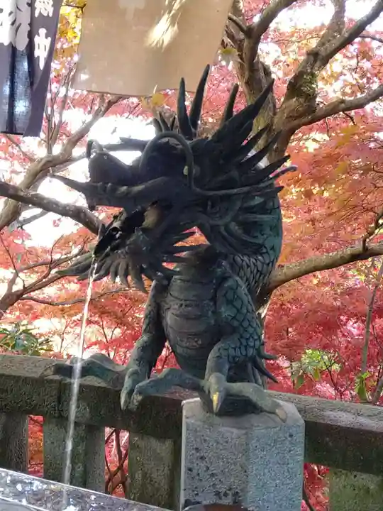 大山阿夫利神社の手水舎