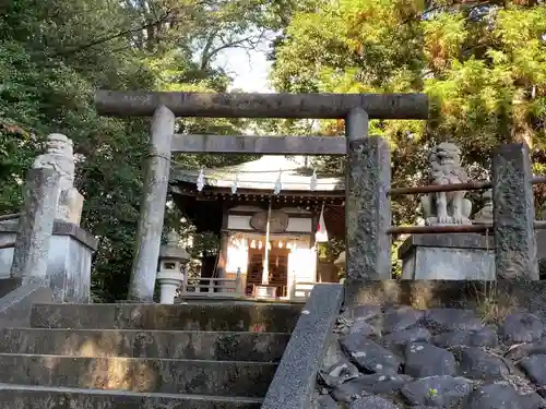 曾屋神社の鳥居