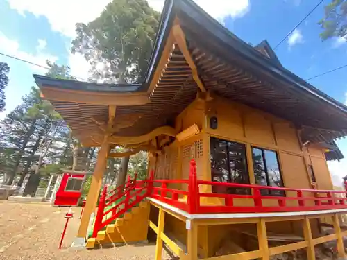 大更八坂神社の本殿