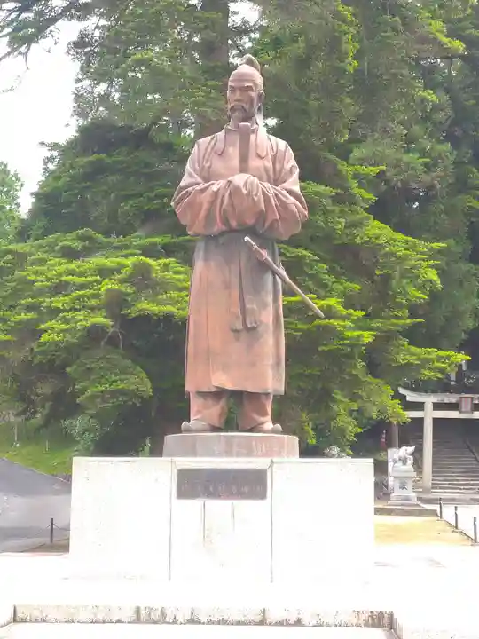 和氣神社(和気神社)の像