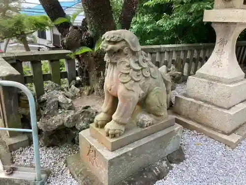 叶神社 (西叶神社)の狛犬