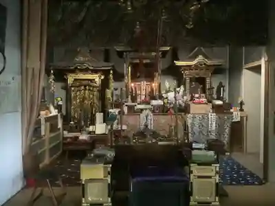 牛玉山観音寺の本殿・本堂