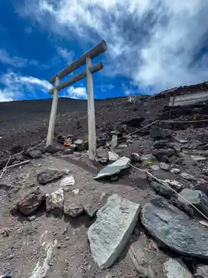 富士山頂上浅間大社奥宮(静岡県)