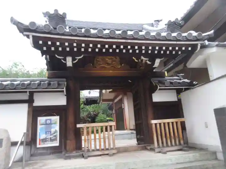 淨教寺の山門・神門