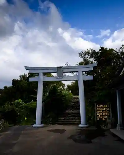彌彦神社奥宮（御神廟）(新潟県)