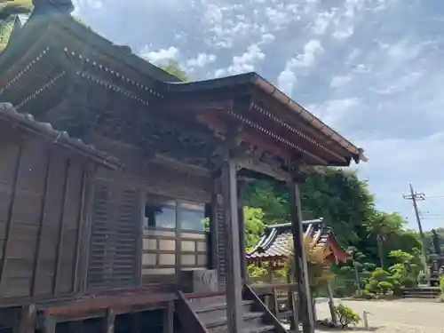 寳性寺の本殿・本堂