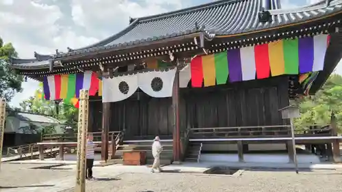 仁和寺の本殿