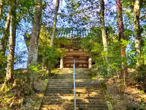 朝光寺の山門