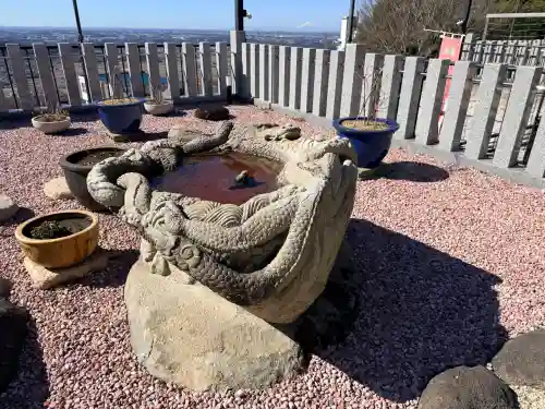 筑波山大御堂の{uncategorized: "未分類", other: "その他", undefined: "問題あり", building: "その他建物", grave: "お墓", sacred_gate: "鳥居", guardian: "狛犬", statue: "像", buddha: "仏像", history: "歴史", nature: "自然", garden: "庭園", animal: "動物", pagoda: "塔", temizu: "手水舎", mountain_gate: "山門・神門", sanctuary: "本殿・本堂", subordinate: "末社・摂社", art: "芸術", scenery: "景色", jizo: "地蔵", ema: "絵馬", goshuin: "御朱印", omikuji: "おみくじ", items: "授与品その他", amulet: "お守り", goshuincho: "御朱印帳", eats: "食事", festival: "お祭り", votive_dance: "神楽", shichigosan: "七五三参", wedding: "結婚式", experience: "体験その他", initially: "初詣", around: "周辺", anti_infection: "感染症対策"}