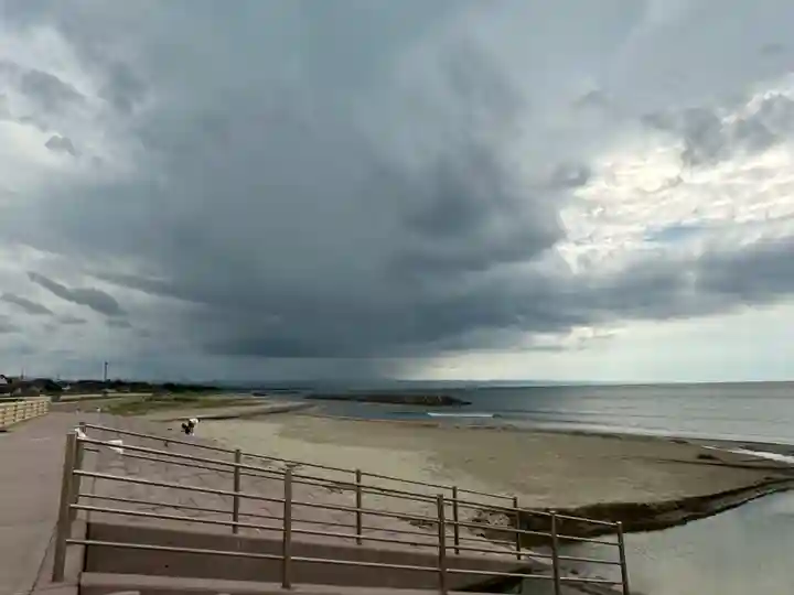 稲佐の浜 弁天島(島根県)