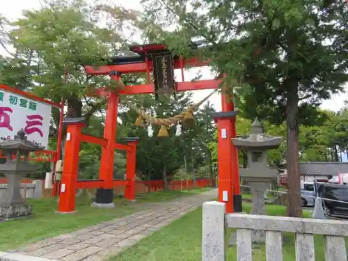 生島足島神社の鳥居