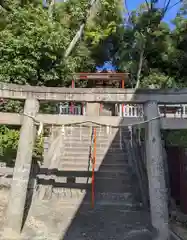 忍陵神社の鳥居