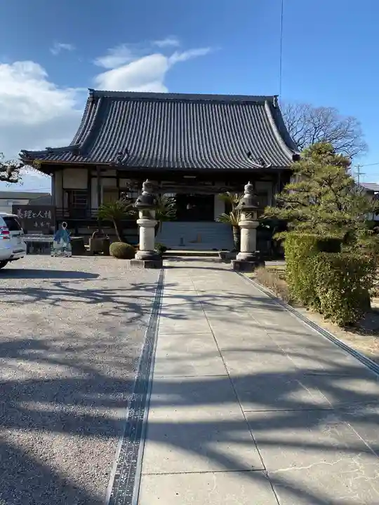 源徳寺の本殿・本堂