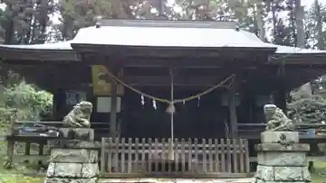 国神神社の本殿・本堂