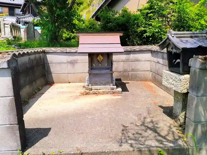 御嶽神社の末社・摂社