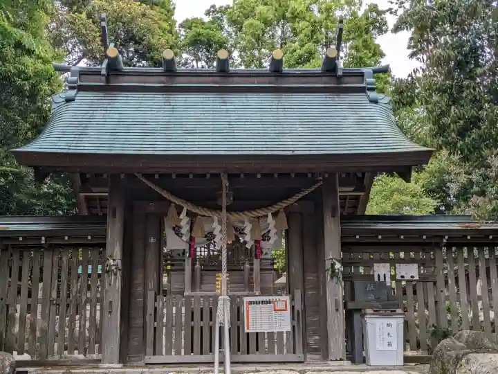 杉生神社の{uncategorized: "未分類", other: "その他", undefined: "問題あり", building: "その他建物", grave: "お墓", sacred_gate: "鳥居", guardian: "狛犬", statue: "像", buddha: "仏像", history: "歴史", nature: "自然", garden: "庭園", animal: "動物", pagoda: "塔", temizu: "手水舎", mountain_gate: "山門・神門", sanctuary: "本殿・本堂", subordinate: "末社・摂社", art: "芸術", scenery: "景色", jizo: "地蔵", ema: "絵馬", goshuin: "御朱印", omikuji: "おみくじ", items: "授与品その他", amulet: "お守り", goshuincho: "御朱印帳", eats: "食事", festival: "お祭り", votive_dance: "神楽", shichigosan: "七五三参", wedding: "結婚式", experience: "体験その他", initially: "初詣", around: "周辺", anti_infection: "感染症対策"}
