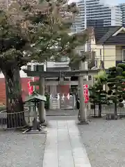 諏訪神社の鳥居