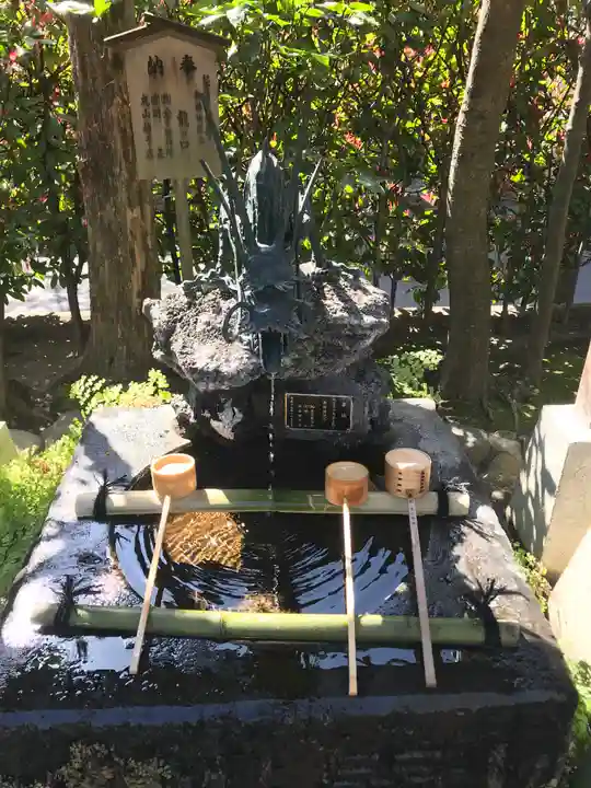 高木神社の手水舎