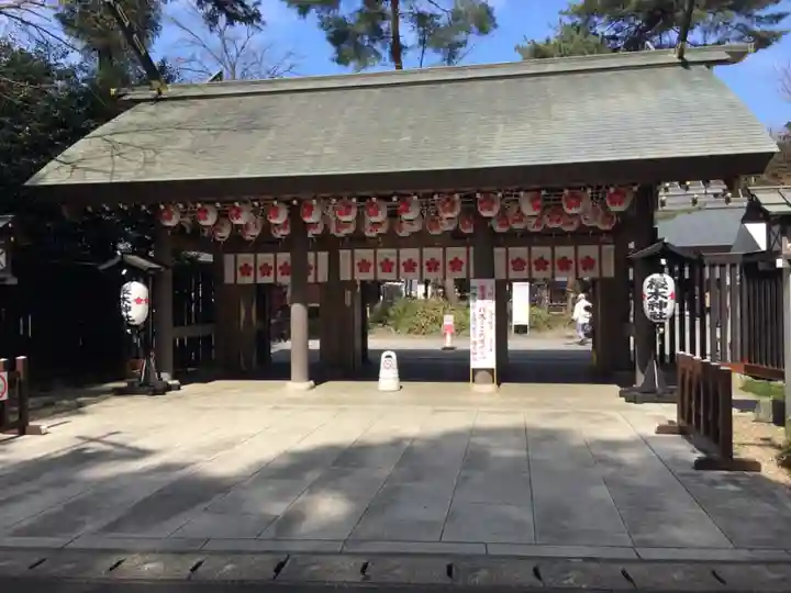櫻木神社の山門・神門