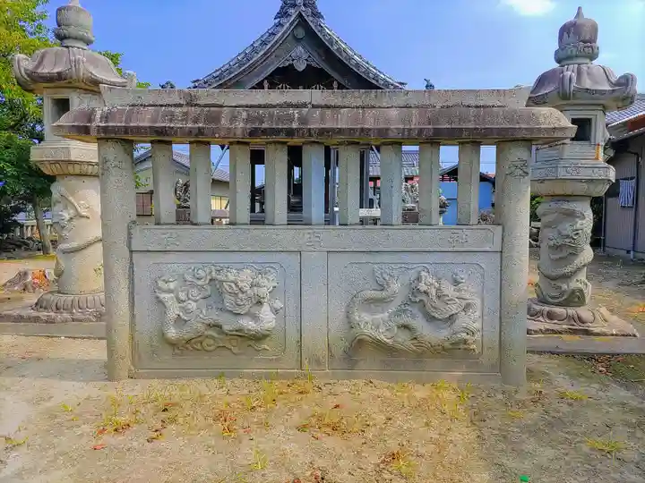 神明社(横池)のその他建物