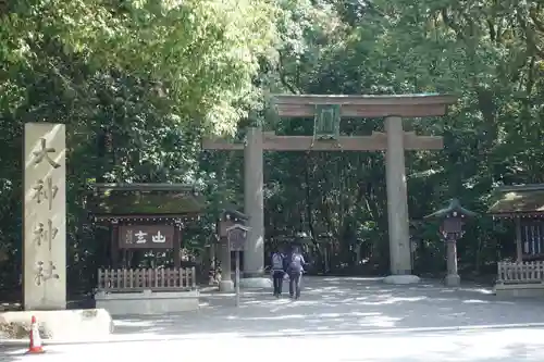 大神神社の鳥居