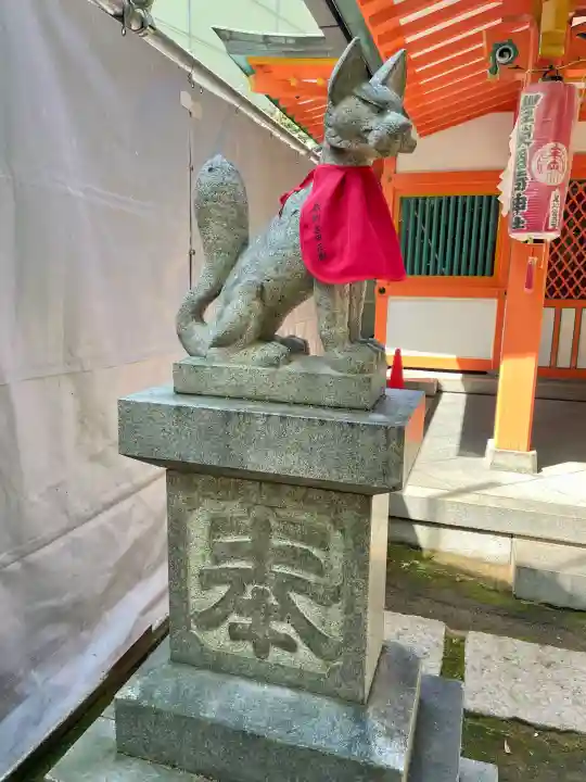 豊栄稲荷神社の{uncategorized: "未分類", other: "その他", undefined: "問題あり", building: "その他建物", grave: "お墓", sacred_gate: "鳥居", guardian: "狛犬", statue: "像", buddha: "仏像", history: "歴史", nature: "自然", garden: "庭園", animal: "動物", pagoda: "塔", temizu: "手水舎", mountain_gate: "山門・神門", sanctuary: "本殿・本堂", subordinate: "末社・摂社", art: "芸術", scenery: "景色", jizo: "地蔵", ema: "絵馬", goshuin: "御朱印", omikuji: "おみくじ", items: "授与品その他", amulet: "お守り", goshuincho: "御朱印帳", eats: "食事", festival: "お祭り", votive_dance: "神楽", shichigosan: "七五三参", wedding: "結婚式", experience: "体験その他", initially: "初詣", around: "周辺", anti_infection: "感染症対策"}
