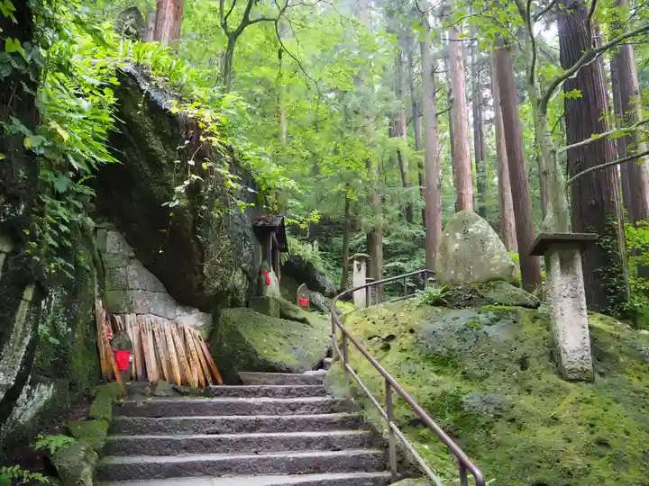 宝珠山 立石寺のその他建物