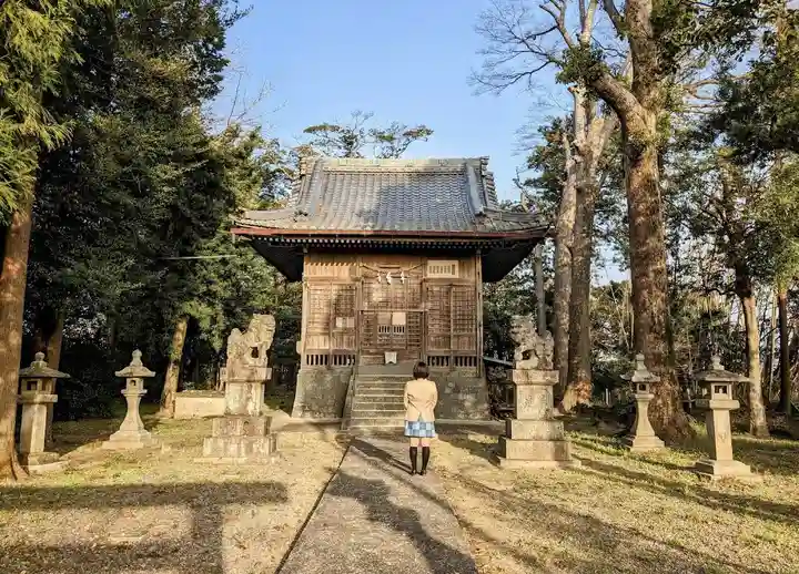 八剣神社の本殿・本堂