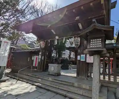 下谷神社の山門・神門